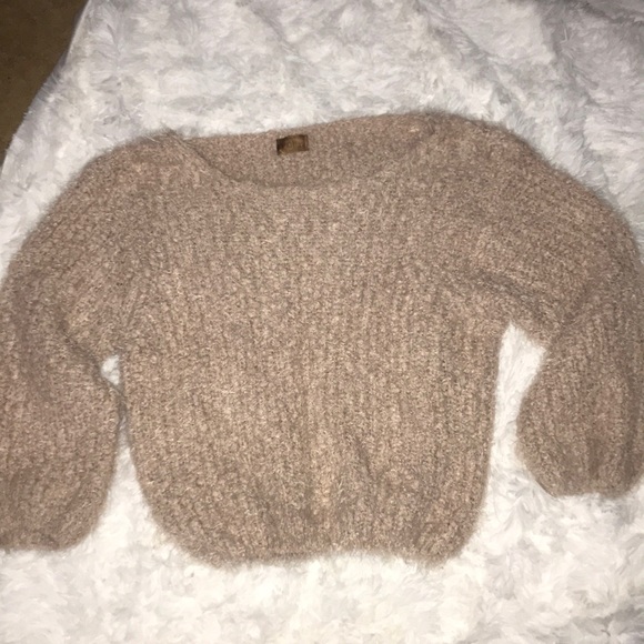 POL Sweaters - Taupe bubble sleeve fuzzy sweater